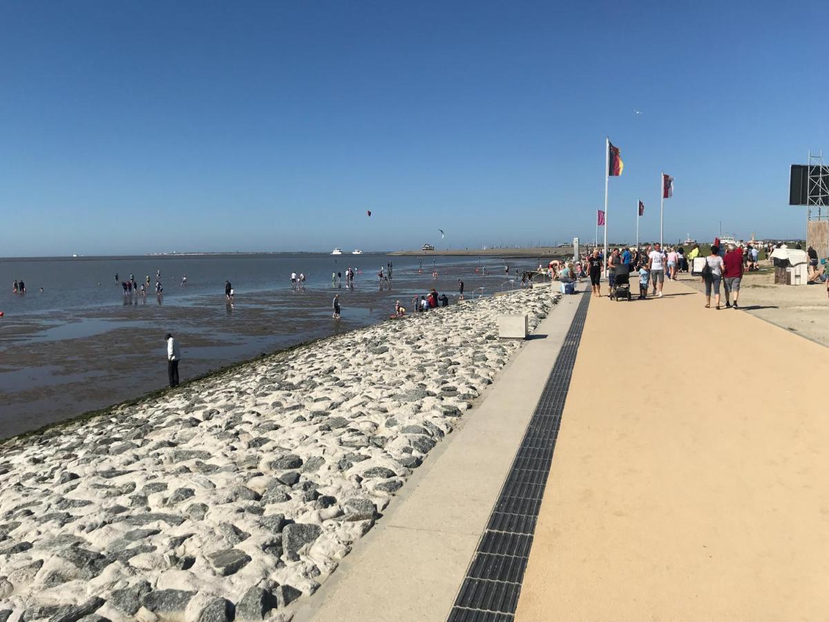 Ferienhaus Sieglinde Mit Deichblick Emden Esterno foto