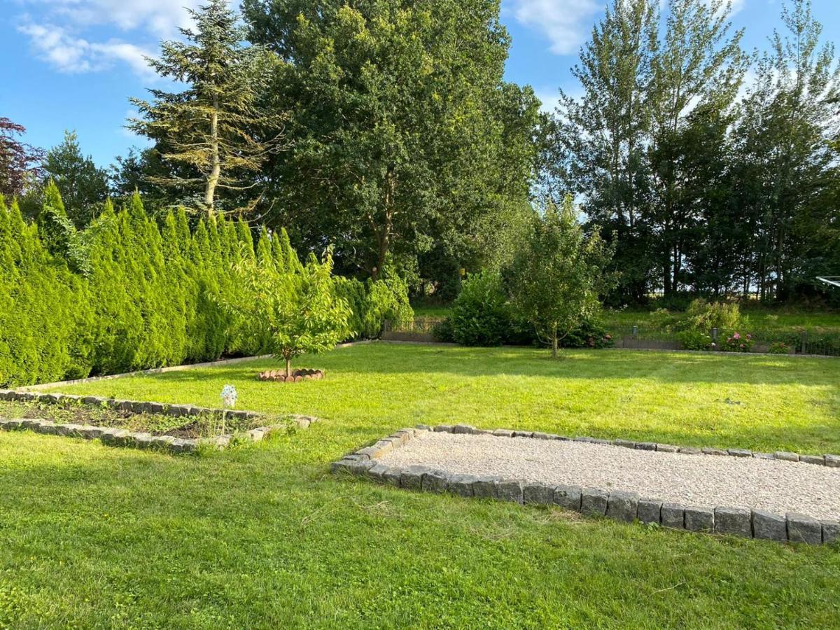 Ferienhaus Sieglinde Mit Deichblick Emden Esterno foto